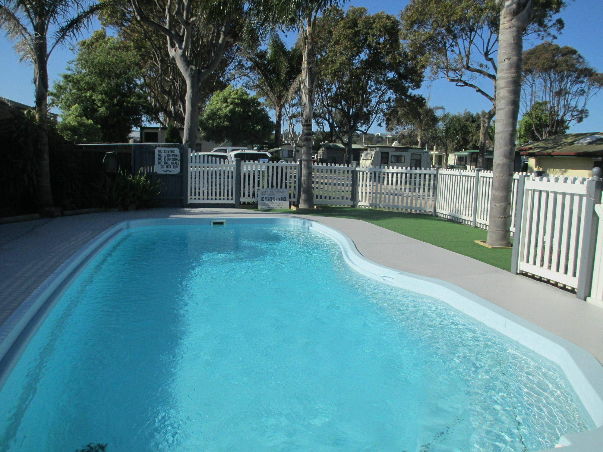 Echo Beach Tourist Park Lakes Entrance Exterior foto